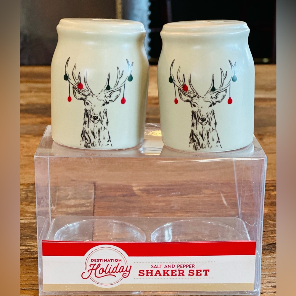 Destination Holiday  Reindeer Salt and Pepper Shaker Set. Never Used Old Stock.